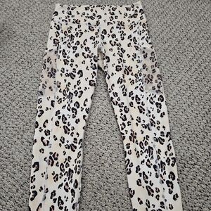 Leopard print fabletics leggings